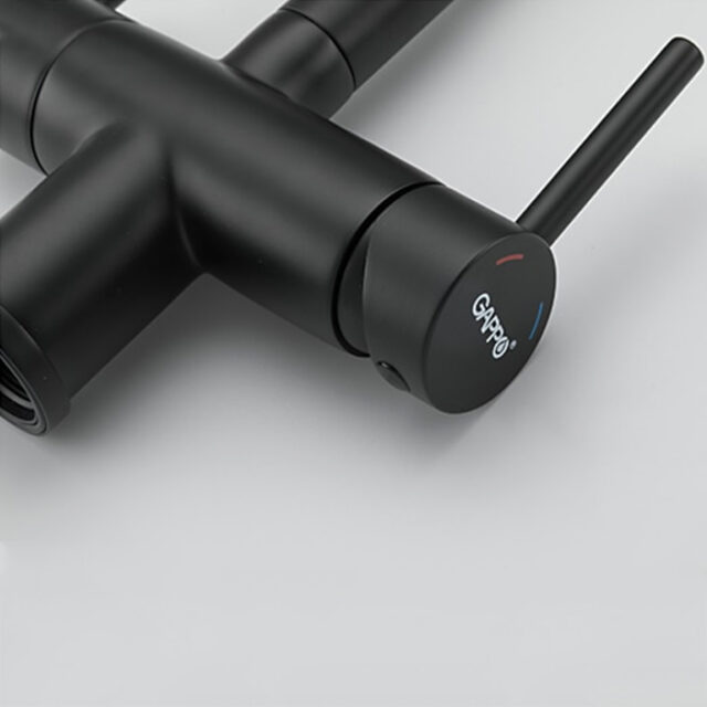 Смеситель для кухни под фильтр с гибким изливом Gappo G4398-36, чёрный — изображение 5