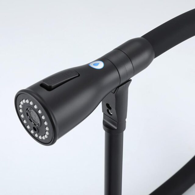 Смеситель для кухни под фильтр с гибким изливом Gappo G4399-76, чёрный — изображение 5